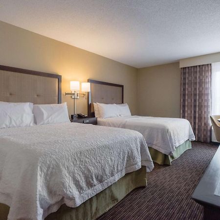 Hampton Inn Meridian Exteriör bild