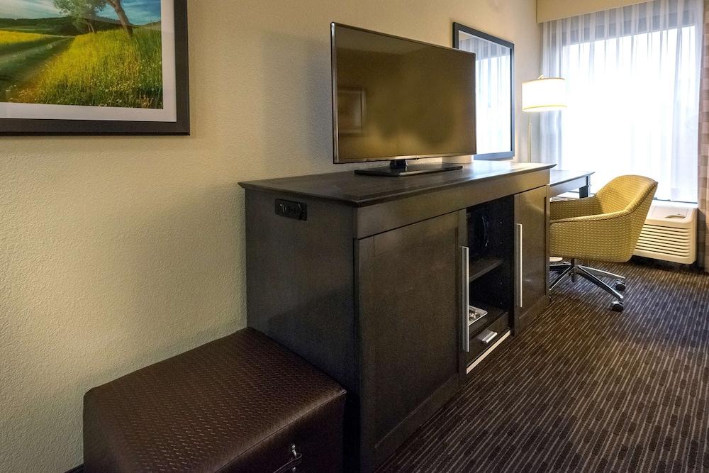 Hampton Inn Meridian Exteriör bild