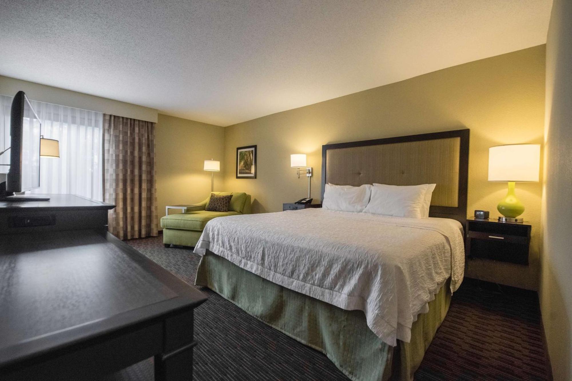 Hampton Inn Meridian Exteriör bild